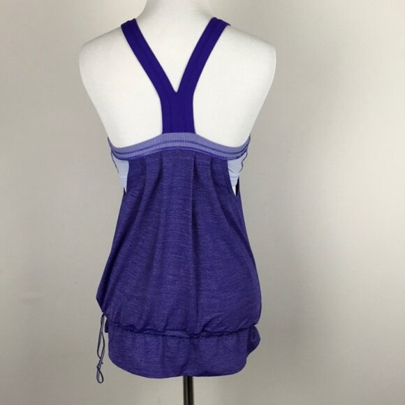 LULULEMON • Built-In Bra Racerback Top - Picture 4 of 6